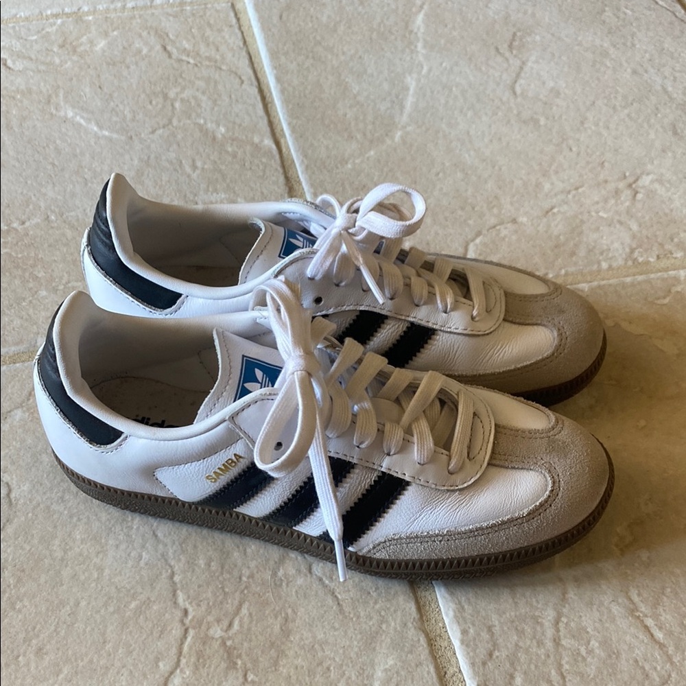 Adidas Samba White and Black Sneakers Women’s Size 6